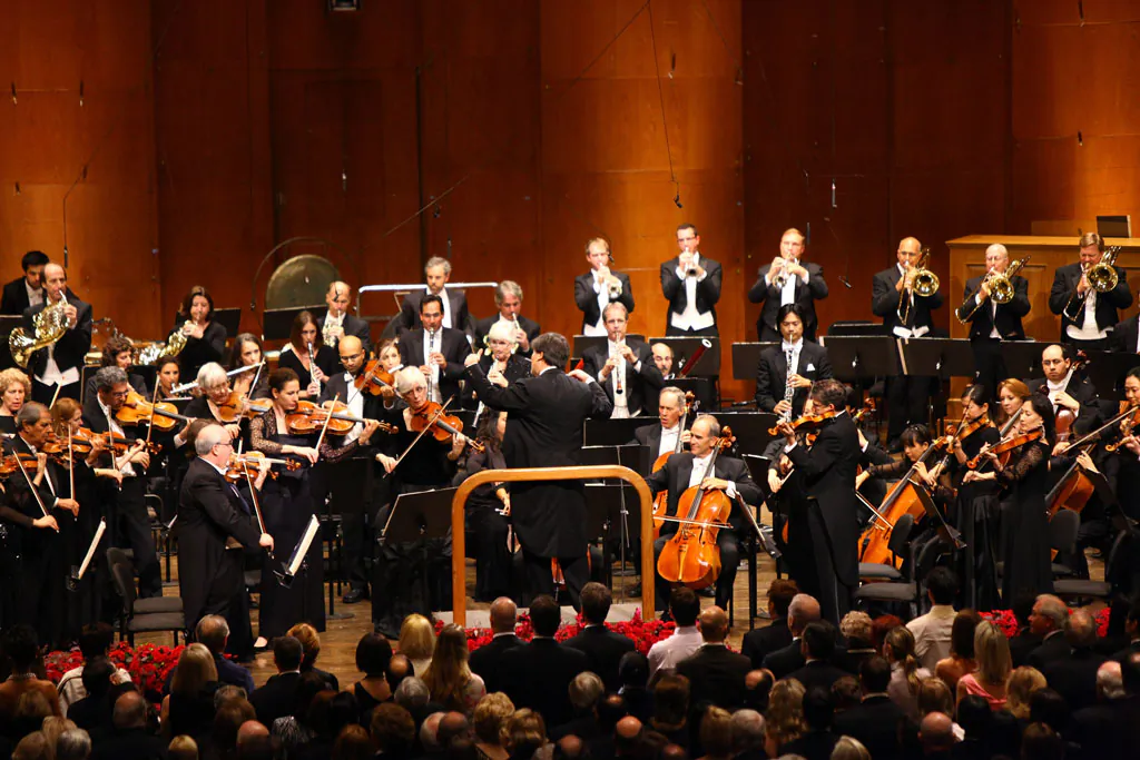 New York Philharmonic performing at Avery Fisher Hall. (Neilson Barnard/Getty Images for The Swatch Group)