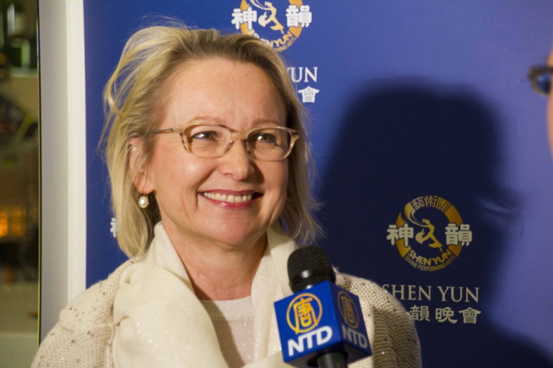 Dr. Maria Octavia Schmidt-von Loga, a dentist, attended the Baden-Baden Shen Yun performance. (Christian Nilsson/Epoch Times) 
