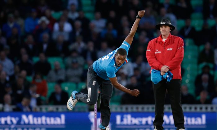 England's Chris Jordan pitches a delivery during the One Day cricket match between England and Sri Lanka at the Oval cricket ground in London, Thursday, May 22, 2014.  (AP Photo/Matt Dunham)