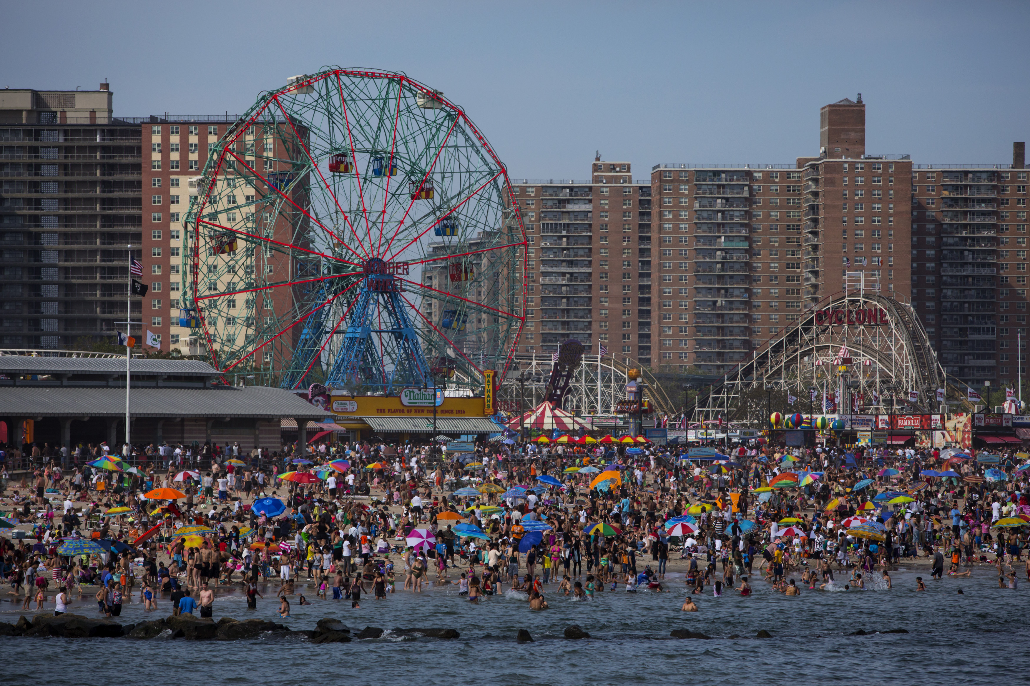 York island. Кони-Айленд (Бруклин). Нью Йорк район кони Айленд. Кони Айленд (Coney Island) Сингапур. Coney Island Бруклин.