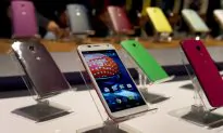 Apple, Google Bury the Hatchet