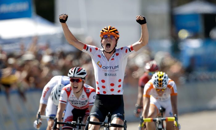 Will Routley of Optum p/b Kelly Benefit Strategies celebrates after he beats Gregory Daniel (L) of Bissell and the rest of the breakaway to win Stage Four of the 2014 Amgen Tour of California from Monterey to Cambria on May 14, 2014 in Cambria, California. (Ezra Shaw/Getty Images)