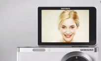 Samsung’s ‘Selfie’ Camera Eliminates Awkwardness, Keeps the Fun