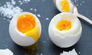 5 Reasons to Eat the Whole Egg