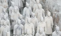 Archaeologists Discover Tombs of Terracotta Army Builders in China
