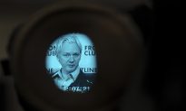 Over 500 Supporters of WikiLeaks’ Julian Assange Condemn UK, Sweden in Open Letter