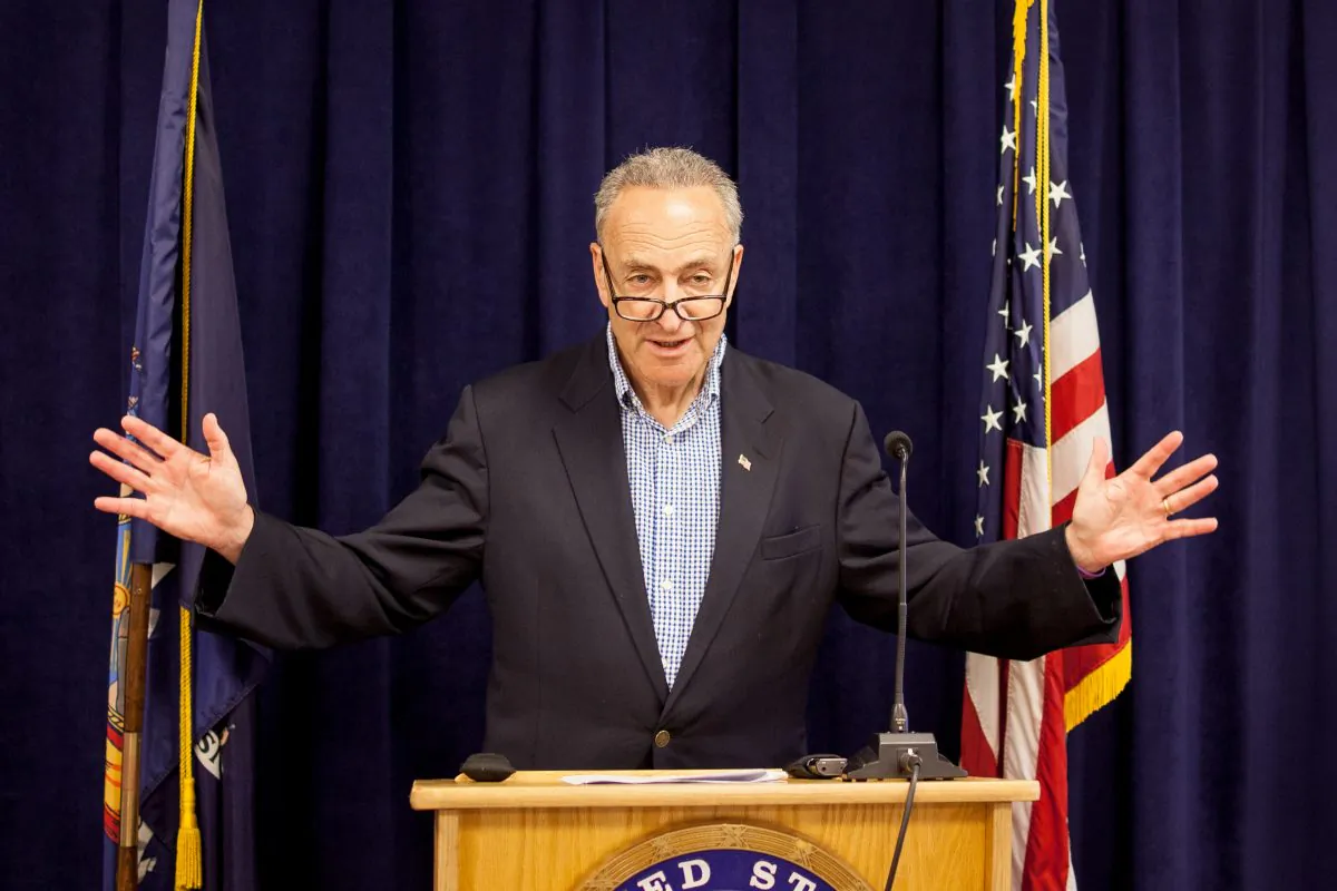 Senator Charles Schumer announces support for a veteran healthcare bill during a press conference in his Manhattan office on Sunday. (Petr Svab/Epoch Times)