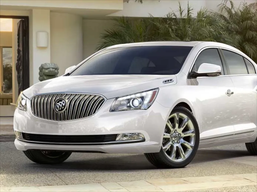 Spacious and comfortable to ride, the 2014 Buick LaCrosse is a giant car with small fuel consumption. (Buick)