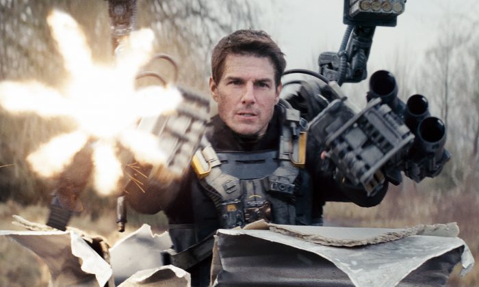 This image released by Warner Bros. Pictures shows Tom Cruise in a scene from "Edge of Tomorrow." (AP Photo/Warner Bros. Pictures)