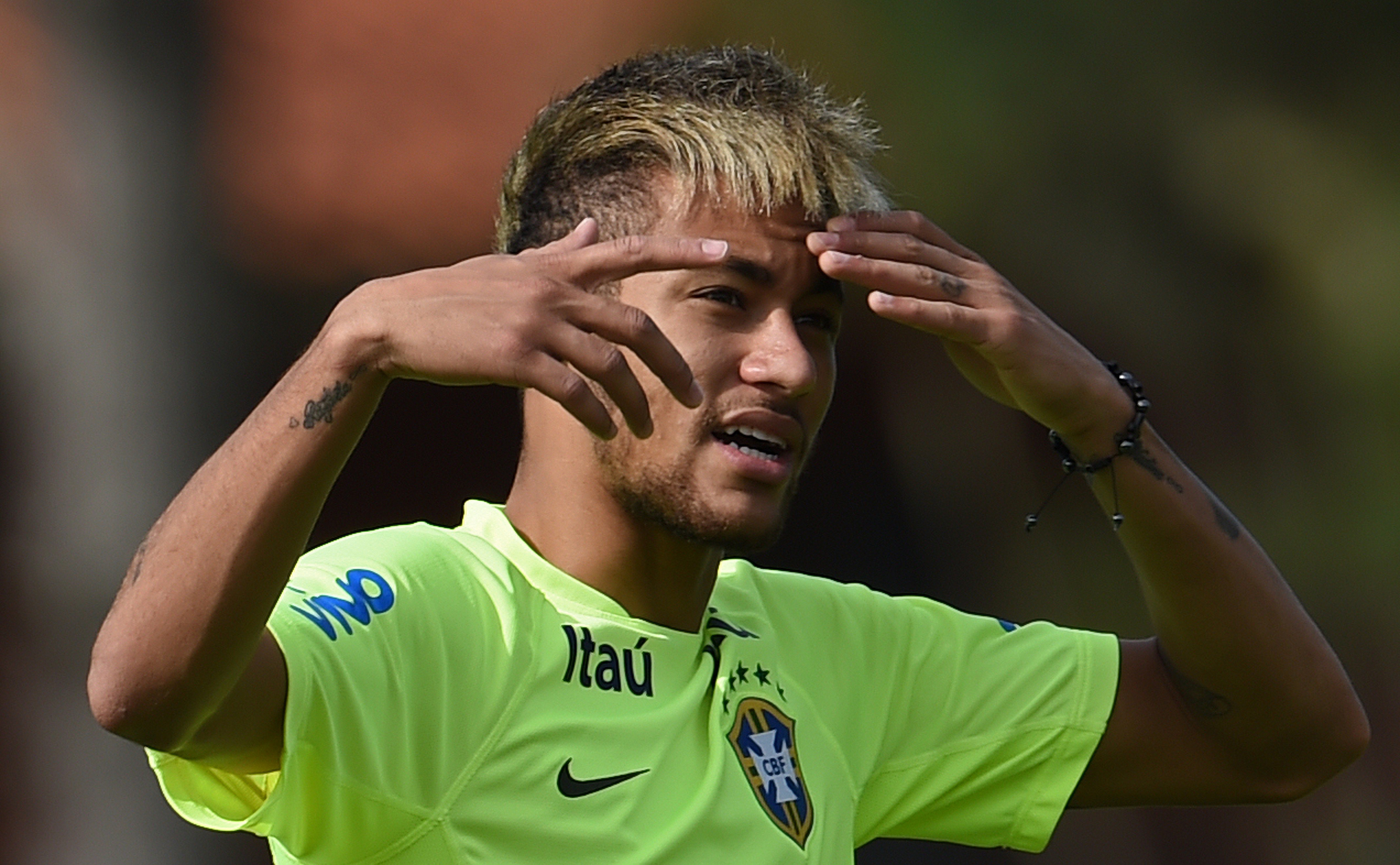 Neymar Girlfriend: Bruna Marquezine, Gabriella Lenzi, Patricia Jordane  Linked With Brazil, Barcelona Forward (+Photos)