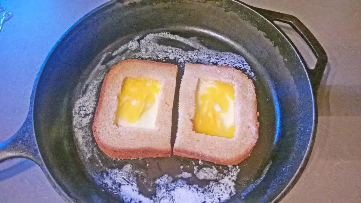 Eggs in a Blanket cooking in a pan. (Andrew Darin/Epoch Times)