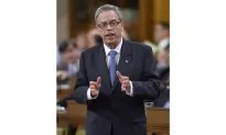Oliver Urges Provincial Governments to Keep Battling Deficits