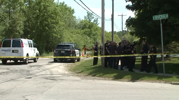 2 Teen Girls Accused of Stabbing Another Girl 19 Times (Video)