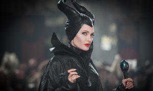 Angelina Jolie, Jennifer Aniston: Former and Current Brad Pitt Wife Might Fight at Oscars, Report Says