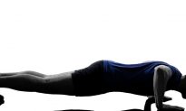6 Reasons You Should Do Plank Pose Every Day