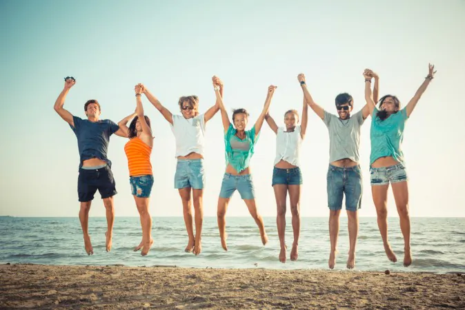 The virtual bodies around us are so unrealistic that it’s not unusual for people to question whether they’re normal. (Shutterstock*)