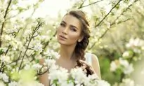 Braid It Out: Feminine Look for This Summer