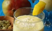 Goodness in a Glass: 3 Fruity Breakfast Drinks for Busy People