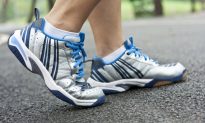 Daily Walks Can Treat Clogged Leg Arteries