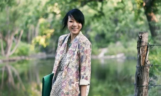 How to Wear Mixed Prints This Summer