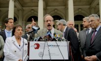 New York Officials Hold Pro-Israel Rally Outside City Hall
