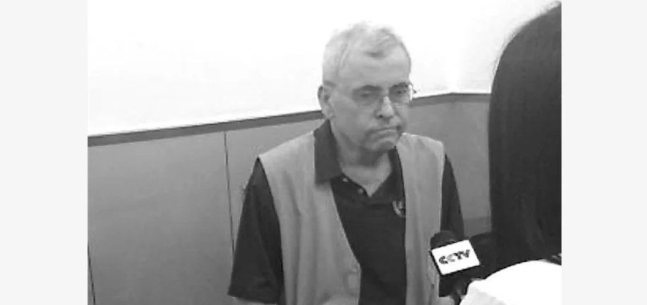 Peter Humphrey of ChinaWhys, a business risk consultancy in China, is interviewed by China Central Television while awaiting trial. Humphrey and his wife, Yu Yingzeng, were prosecuted on July 14 for collecting private information of Chinese citizens—but the case seems to have a shady political background. (Screenshot/Beijing Times)
