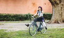 Love Cycling? Love Wearing Skirts? You Can Do Both With This Simple Trick!
