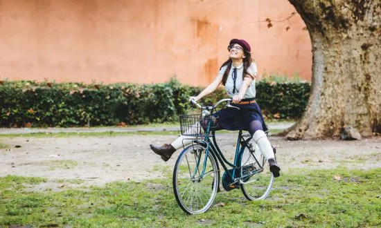 Love Cycling? Love Wearing Skirts? You Can Do Both With This Simple Trick!