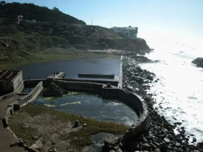 Sutro Bath Ruins San Franscisco Days.com photo (Go Nomad)