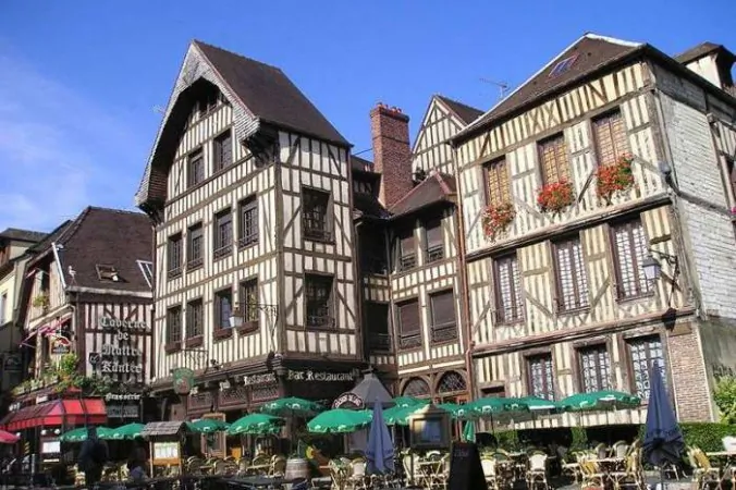 Troyes — Champagne’s capital (The Travel Magazine)