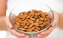 6 Healthy Foods to Help Fight PMS