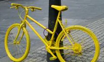Tour de France Rides Through City of Cyclists