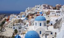 6 Reasons to Visit the Cyclades Islands in Greece