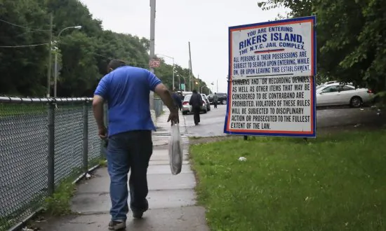 New NYC Jails Boss, Overseers Clash Over Solitary