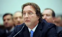 Falcone’s Fund Sues the United States Over LightSquared