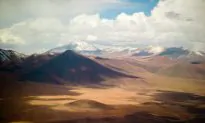 Archaeologists Discover Burial Site of Unknown Culture in Peru