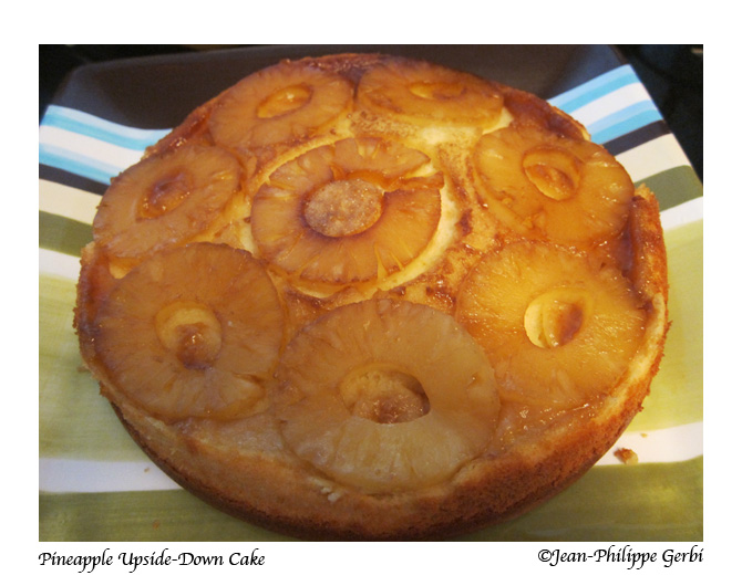 Pineapple Cake (Courtesy of I Just Want to Eat)