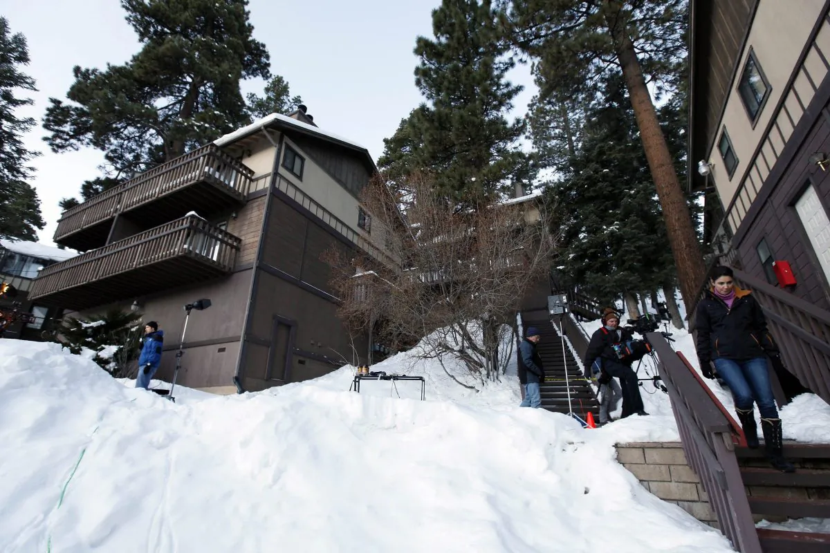 Vacation homes can create difficult tax considerations when transferring to children or grandchildren. (AP Photo/Nick Ut)