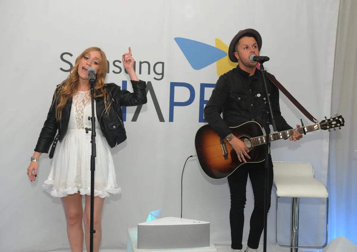 NEW YORK, NY - JULY 31: Danielle Bouchard and Mitchy Collins of OH, Honey perform at Samsung Shape Summer Mix Series With Oh Honey on July 31, 2014 in New York City. (Photo by Brad Barket/Getty Images for Samsung)