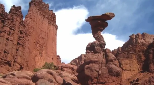 250-Million-Year-Old Iconic Rock Has Fallen (Video)
