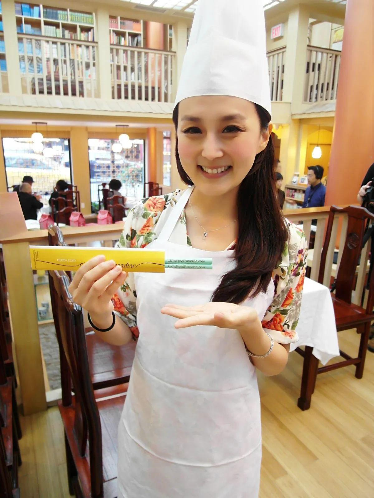 CiCi Li, anchorwoman for NTD's "Food Paradise" program (Courtesy of CiCi's Food Paradise)