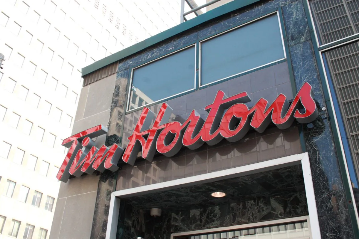 Tim Hortons is among the most well-known franchises in Canada with its ubiquitous signage on buildings (Epoch Times) 
