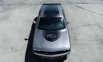 2015 Dodge Challenger and Challenger SRT