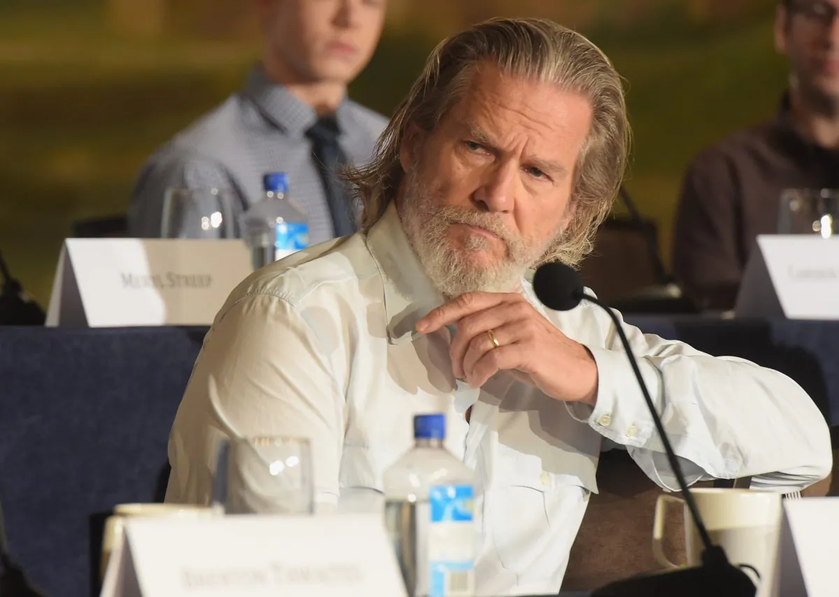 Actor Jeff Bridges takes part in a press conference (Photo by Michael Loccisano/Getty Images for The Weinstein Company)