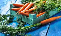 6 Benefits of Eating a Whole Foods Diet