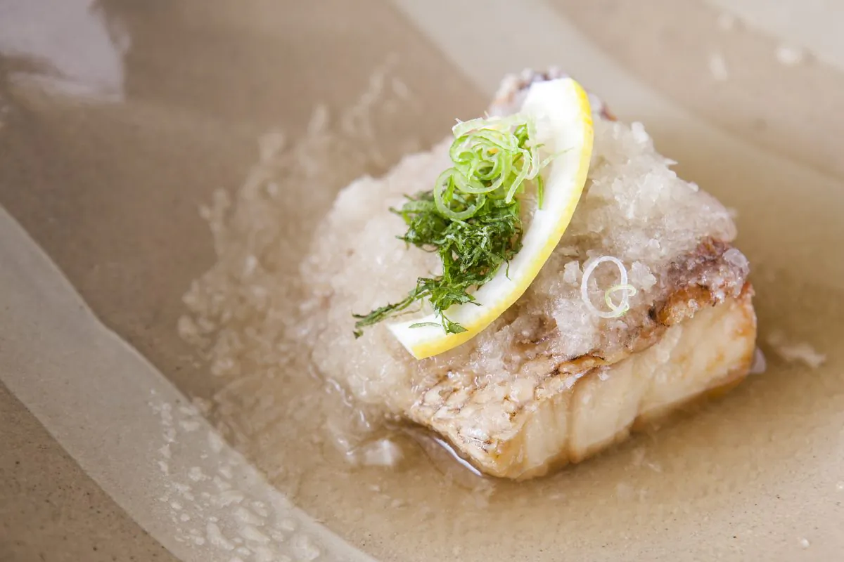 Red snapper, with grated daikon radish, in a sauce of mirin, white soy sauce, and bonito broth. (Samira Bouaou/Epoch Times)