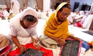 Widows in India's Religious Cities Live to Die 