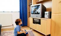 Raising Children on TV Disrupts Their Ability to Pay Attention and Learn