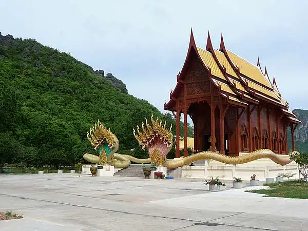 Thailand temple (Vagabond Journey Travel)