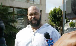 Suge Knight Died Hoax: 'Stabbed to Death in Hospital While Recovering from Gunshot Wounds' is Fake